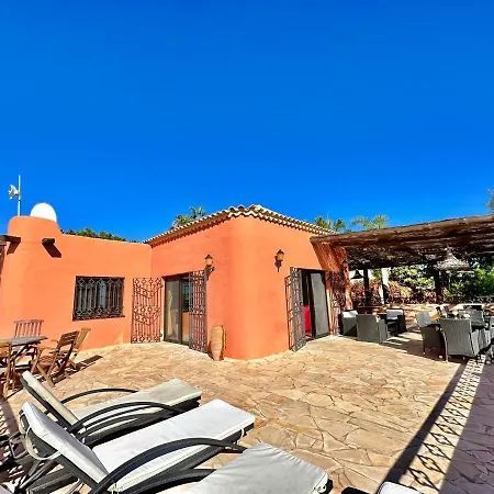 Tropical Garden Villa Guia de Isora (Tenerife)