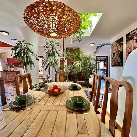 Tropical Garden Villa